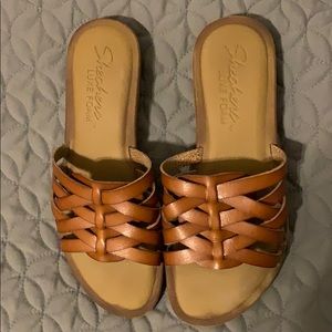 RePosh Sketchers Luxe Foam Sandals